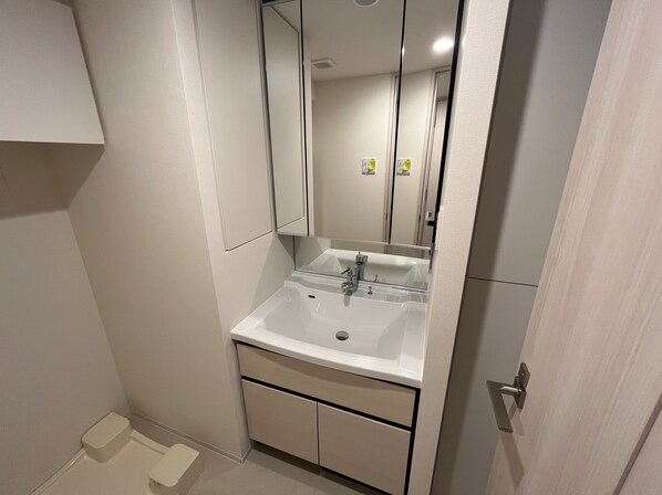 アヴァンカーサ町屋の物件内観写真